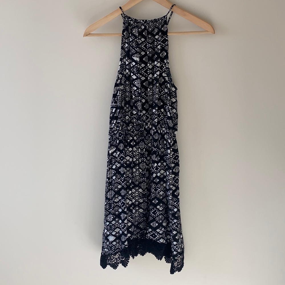 Ecote High-Neck Mini